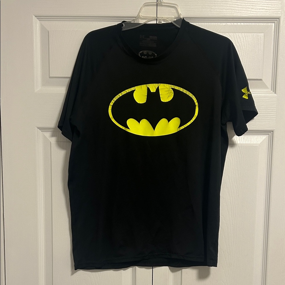 Under Armour Men's Black Short Sleeve Performance Tee with Yellow Batman Logo